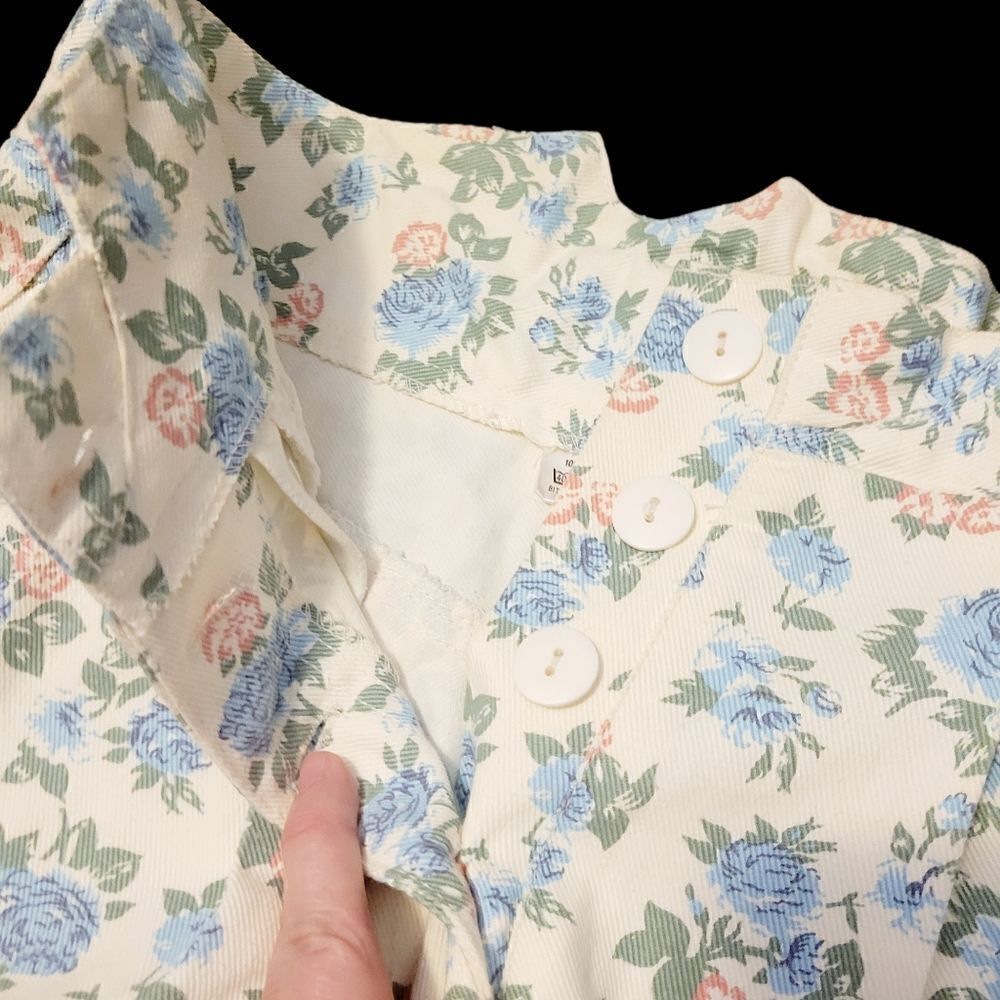 2/$20 Vintage Y2K Floral Pattern Shorts Pants Jeans Size: Small - Picture 6 of 8